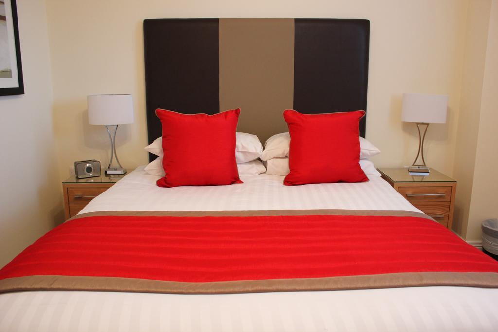 House Of Fisher - Central Point Basingstoke Cameră foto